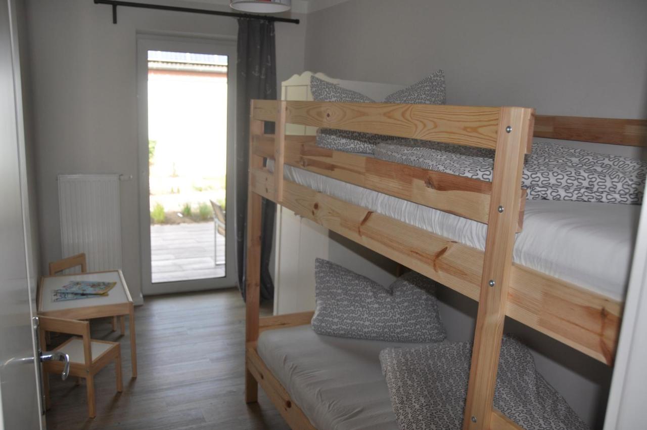 Hotel & Ferienunterkuenfte Hus Seeblick فيهمارن المظهر الخارجي الصورة